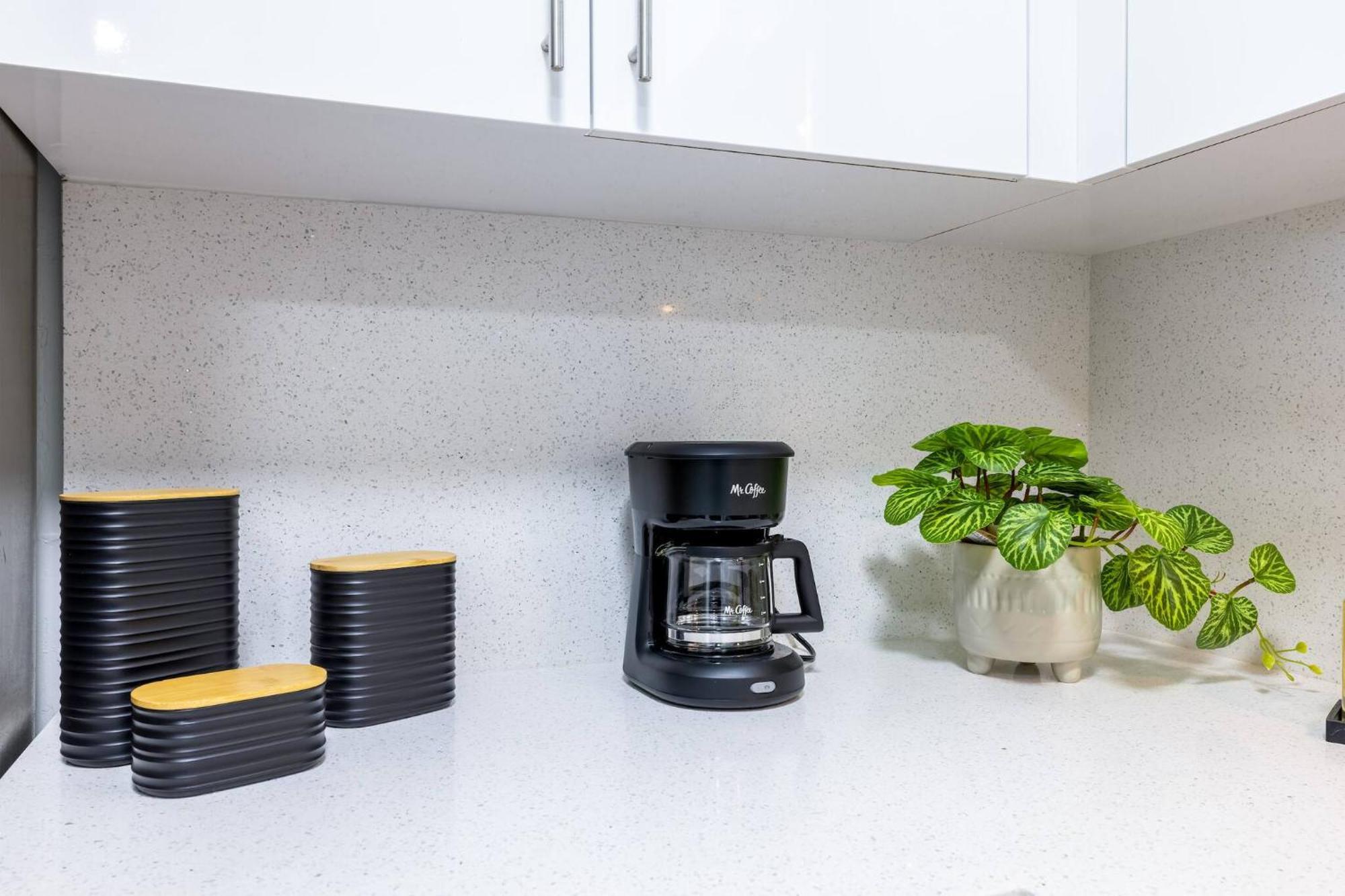 Appartement Tropical | 8ppl | Location | Parking | Laundry *